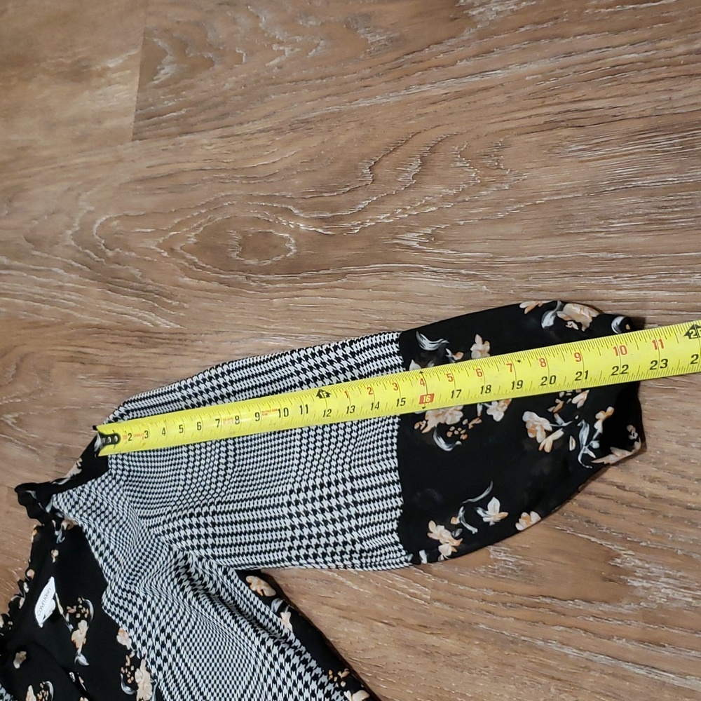 (S) Calvin Klein Floral Sheer Overlay Houndstooth Statement Sleeve Blouse Ruffle - Picture 5 of 9